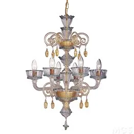Kronleuchter Golddekoration auf sechs Lichter
