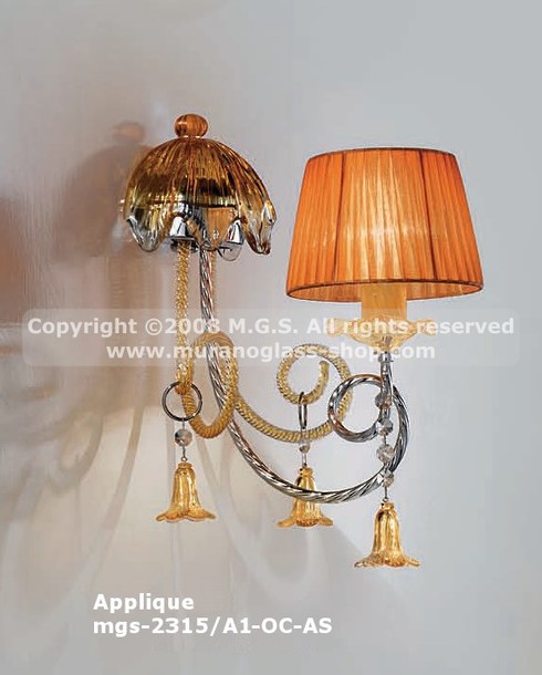 2315 Wandleuchten, Wandlampe im Bernstein Dekoration mit Lampenschirme an einem Lichtsignal