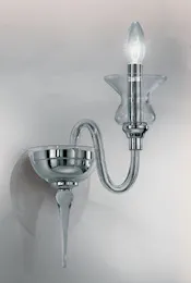 Crystal Wandleuchte an einem Lichtsignal