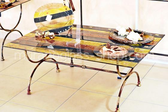 Glasmöbel Serie 30, Glass Tabelle mit Zeilen amber