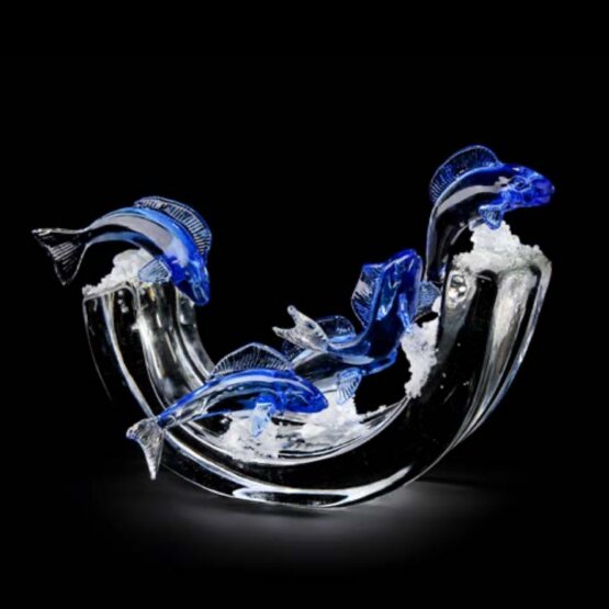 Fisch auf Welle, Kristallwelle mit blauen Fischen