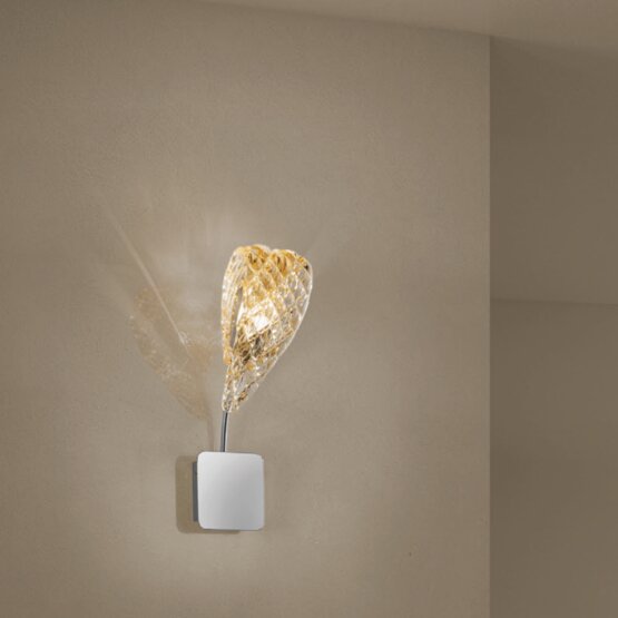 Mocenigo Wandleuchte, Wandlampe in bernsteinfarbener Kristallfarbe