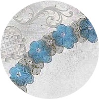 Azurblaue und kristallklare Blumen
