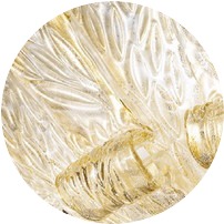 Kristall mit 24 Karat Gold